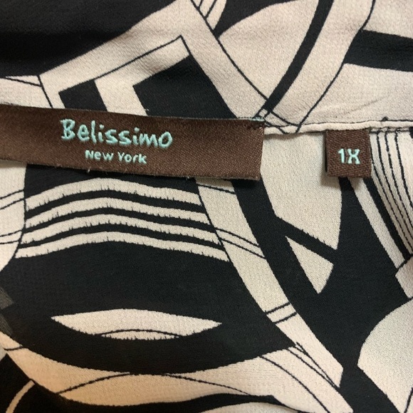 Belissimo New York geometric blouson top, size 1X - Picture 2 of 7